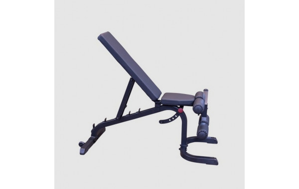 Универсальная регулируемая скамья Body Solid GFID31B черный 600_380