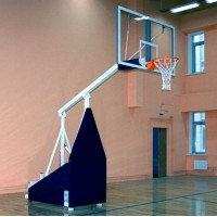 Стойка баскетбольная игровая мобильная складная с гидромеханизмом вынос 165 см, с противовесами Atlet IMP-A18L